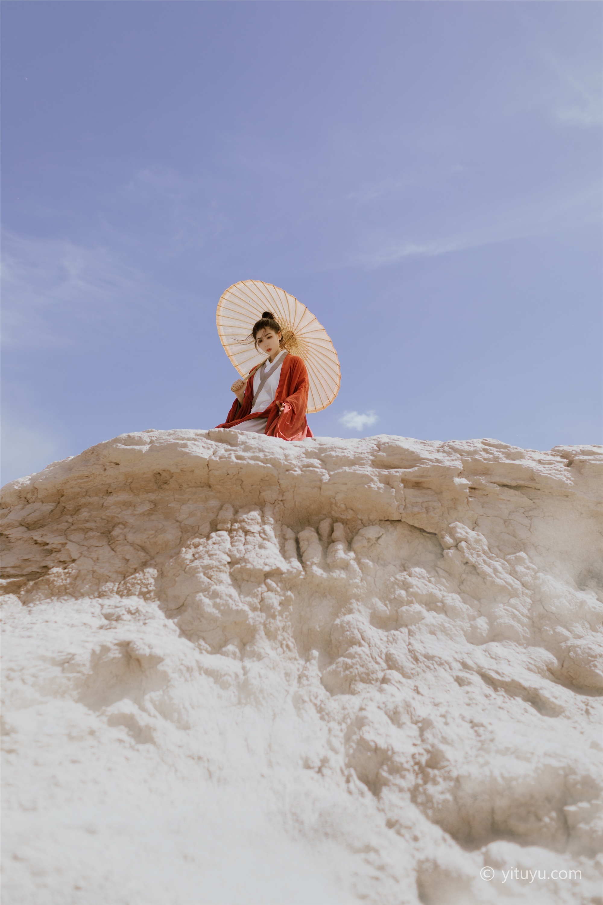 YITUYU艺图语  2021.06.30 木兰花 静静